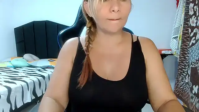 mariana0x online show from 03/19/25, 11:25