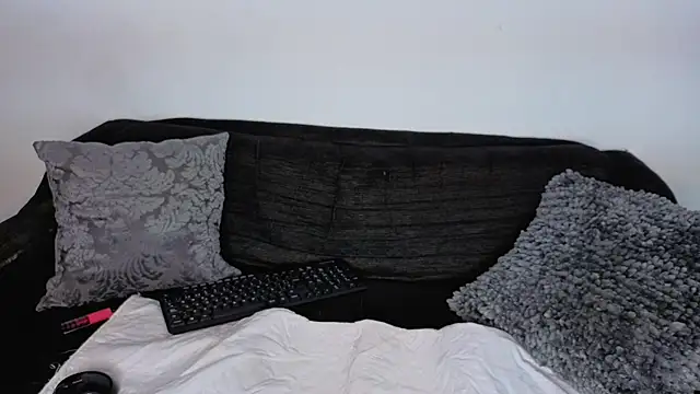 saorisworld online show from 11/09/25, 01:31