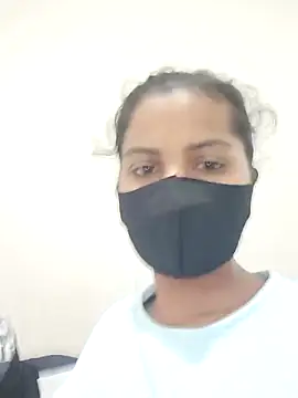 shonababu18 online show from 10/27/25, 04:08