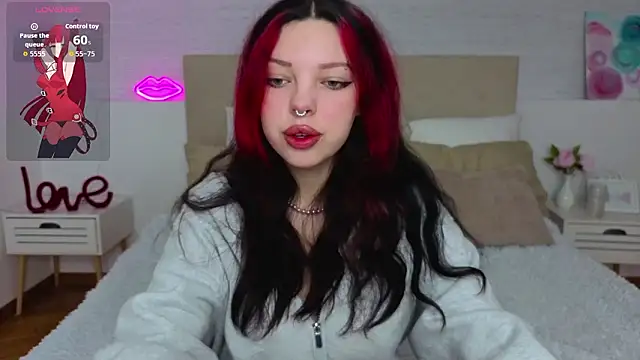 mars elina  online show from 02/12/26, 07:41