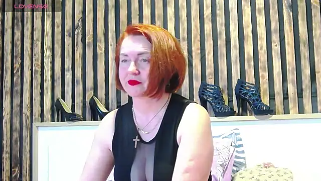 Alis Lovi online show from 04/05/26, 10:33