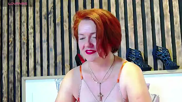 Snapshot of Alis_Lovi chatting on 11/05/25, 11:24 Alis Lovi online show from 11/05/25, 11:24