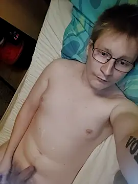 Arttuforyounakedboy online show from 03/01/26, 04:34