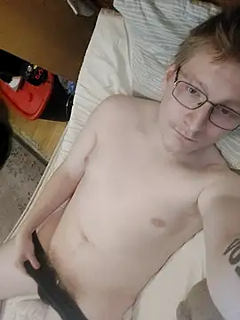 Arttuforyounakedboy online show from 03/12/26, 01:26