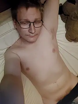Arttuforyounakedboy online show from 02/09/26, 12:47