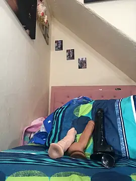 Snapshot of Madeline_Cooper08 chatting on 01/14/26, 08:12 Madeline Cooper08 online show from 01/14/26, 08:12