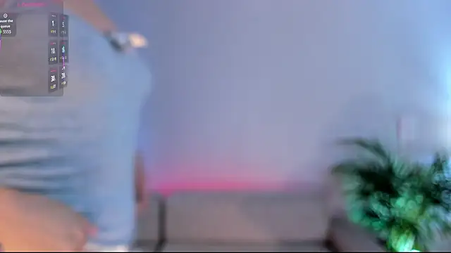 Hannah Jonhson online show from 10/10/25, 05:41