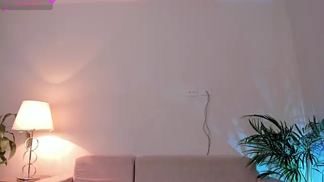 Hannah Jonhson online show from 04/10/26, 03:46