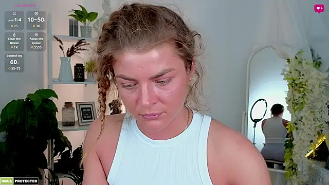 Donna Sun online show from 02/26/26, 06:35