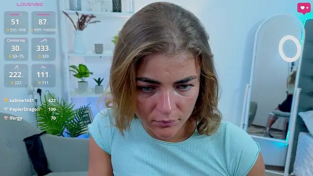 Donna Sun online show from 02/14/25, 01:08