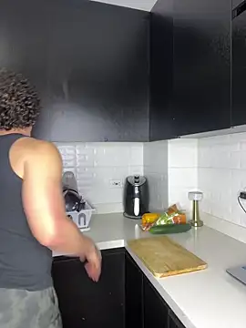 Snapshot of ttylloserxxx chatting on 01/29/25, 02:40 ttylloserxxx online show from 01/29/25, 02:40