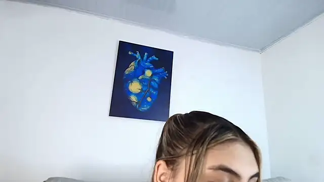 Snapshot of MeganCrow chatting on 10/23/25, 12:09 MeganCrow online show from 10/23/25, 12:09