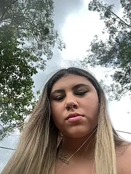 MeganCrow online show from 01/10/26, 07:20