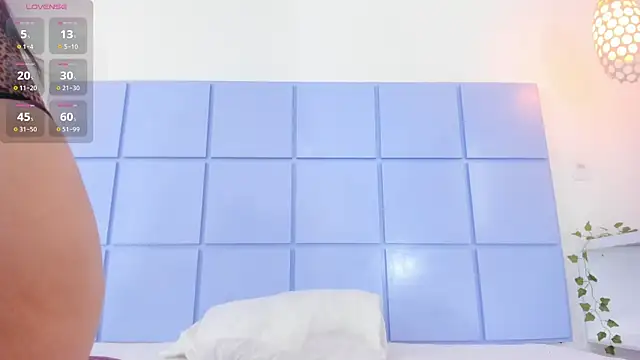 AmmyPike1 online show from 11/05/25, 12:08