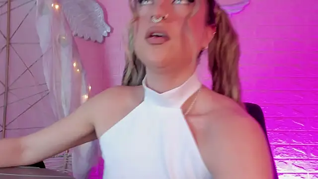 Valka praskov online show from 12/17/25, 02:00