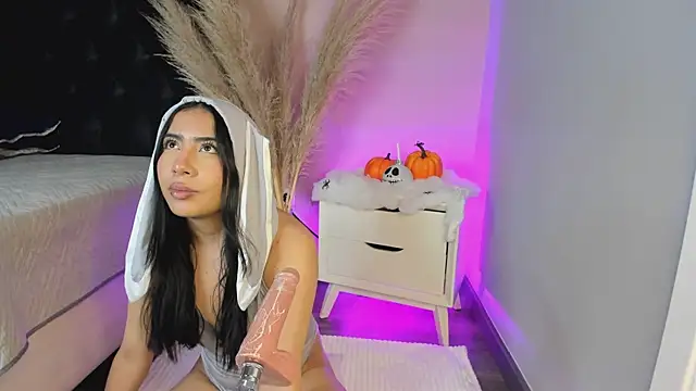 aniie west online show from 10/22/25, 05:40