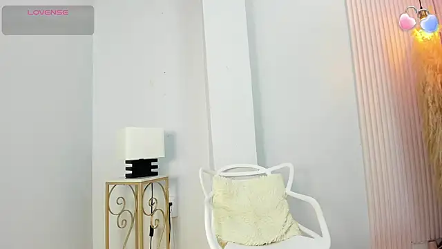 alana rossetti online show from 05/13/26, 03:13