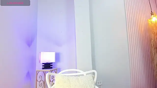 alana rossetti online show from 04/28/26, 11:14