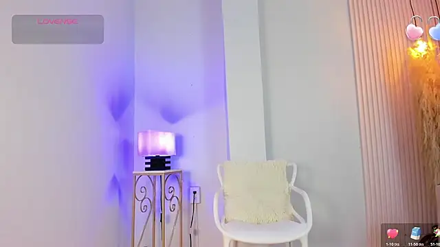 Snapshot of alana_rossetti chatting on 07/02/26, 12:11 alana rossetti online show from 07/02/26, 12:11