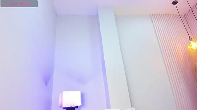 alana rossetti online show from 04/21/26, 11:17