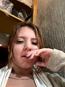 Snapshot of masmelorosa chatting on 09/20/25, 04:23 masmelorosa online show from 09/20/25, 04:23