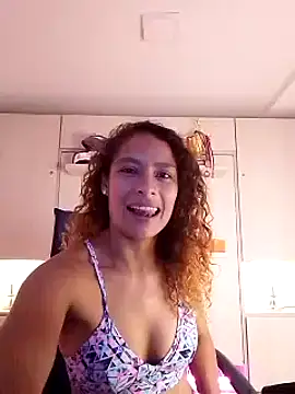 Snapshot of Zoedaniels chatting on 03/04/25, 12:50 Zoedaniels online show from 03/04/25, 12:50