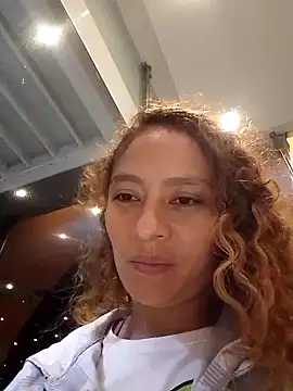 Snapshot of Zoedaniels chatting on 03/02/25, 03:56 Zoedaniels online show from 03/02/25, 03:56