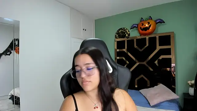 Billie Jhonson  online show from 10/22/25, 07:02