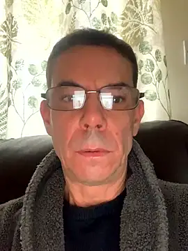 Kenhornu online show from 10/27/25, 11:44