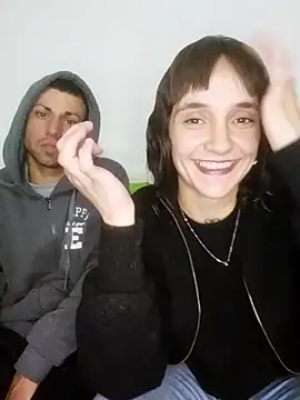 parejarica420 online show from 05/20/26, 04:59