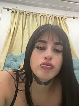 Snapshot of Girl_milk7 chatting on 03/18/25, 06:50 Girl milk7 online show from 03/18/25, 06:50