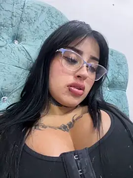 Snapshot of Girl_milk7 chatting on 09/09/25, 06:01 Girl milk7 online show from 09/09/25, 06:01