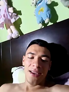 Snapshot of andresiito203 chatting on 03/03/25, 05:37 andresiito203 online show from 03/03/25, 05:37