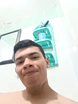 Snapshot of andresiito203 chatting on 02/18/25, 04:04 andresiito203 online show from 02/18/25, 04:04