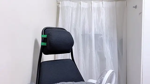 Snapshot of Chu1314 chatting on 10/03/25, 03:35 Chu1314 online show from 10/03/25, 03:35