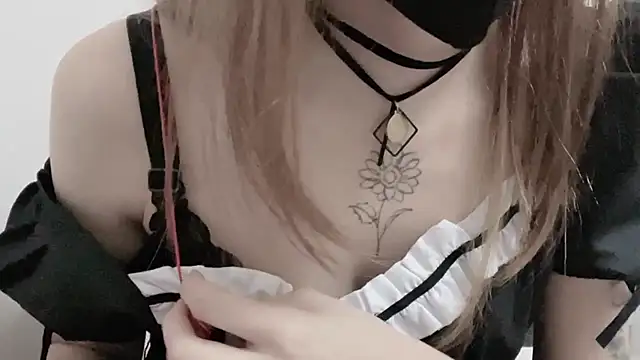 Snapshot of Chu1314 chatting on 02/15/25, 06:44 Chu1314 online show from 02/15/25, 06:44