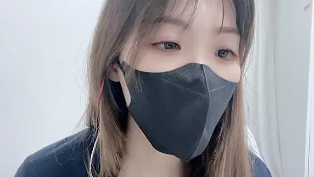 Snapshot of Chu1314 chatting on 02/28/25, 06:41 Chu1314 online show from 02/28/25, 06:41