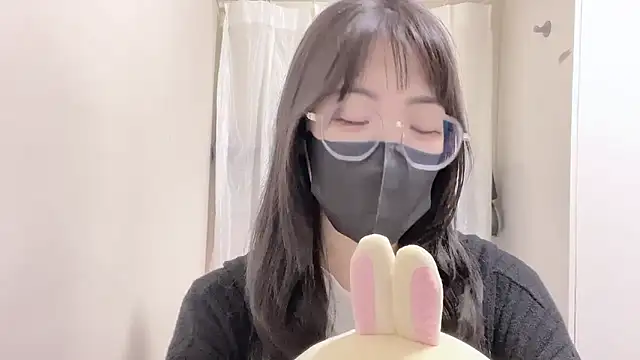 Snapshot of Chu1314 chatting on 11/01/25, 03:28 Chu1314 online show from 11/01/25, 03:28