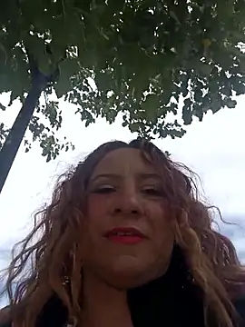 Snapshot of Anur-77 chatting on 11/04/25, 12:09 Anur-77 online show from 11/04/25, 12:09