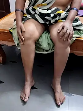 Snapshot of laxmitelugu78 chatting on 01/30/25, 08:10 laxmitelugu78 online show from 01/30/25, 08:10