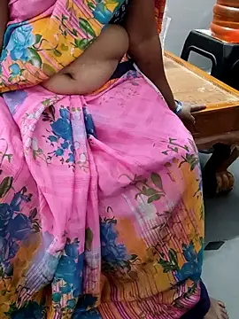 Snapshot of laxmitelugu78 chatting on 01/28/25, 10:34 laxmitelugu78 online show from 01/28/25, 10:34