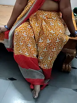 Snapshot of laxmitelugu78 chatting on 01/26/25, 01:36 laxmitelugu78 online show from 01/26/25, 01:36