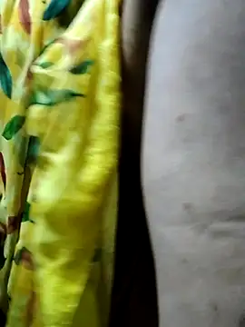 Snapshot of laxmitelugu78 chatting on 03/09/25, 08:31 laxmitelugu78 online show from 03/09/25, 08:31