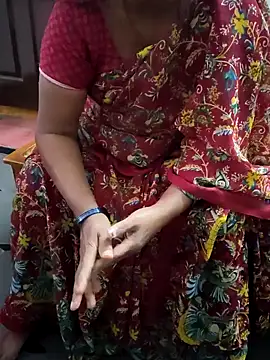 Snapshot of laxmitelugu78 chatting on 02/02/25, 05:53 laxmitelugu78 online show from 02/02/25, 05:53