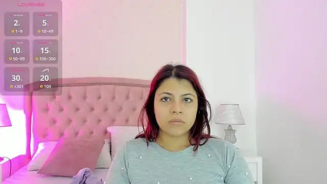 Kendall  Fox online show from 11/12/25, 05:33