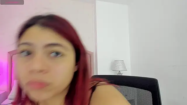 Kendall  Fox online show from 11/07/25, 07:35