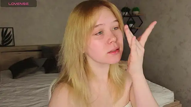 Amy Kimberlly online show from 10/21/25, 12:32