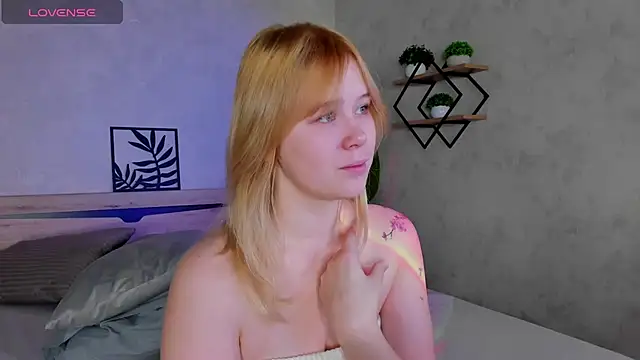 Amy Kimberlly online show from 10/06/25, 12:12