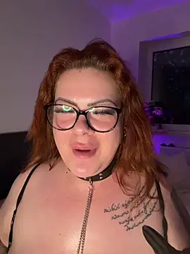 AnastasiaCumowa online show from 05/05/26, 07:39