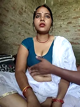 Simrandeshipp online show from 03/17/26, 04:37